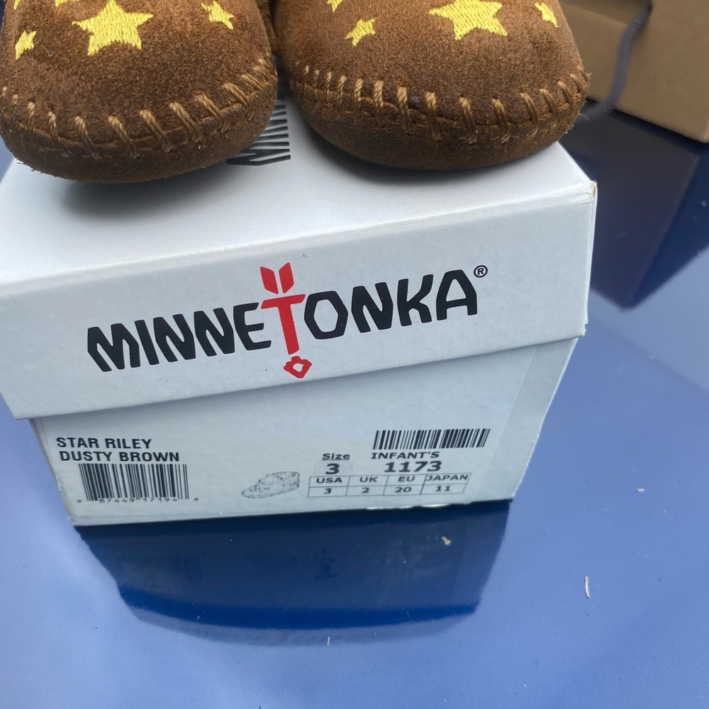 Infant Minnetonka